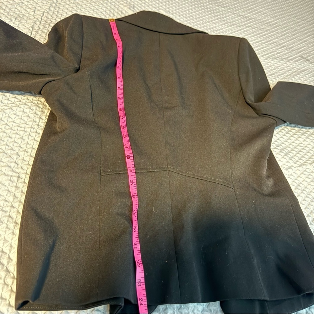 Classic Black Women's Blazer | Excellent Used Condition - Picture 7 of 9